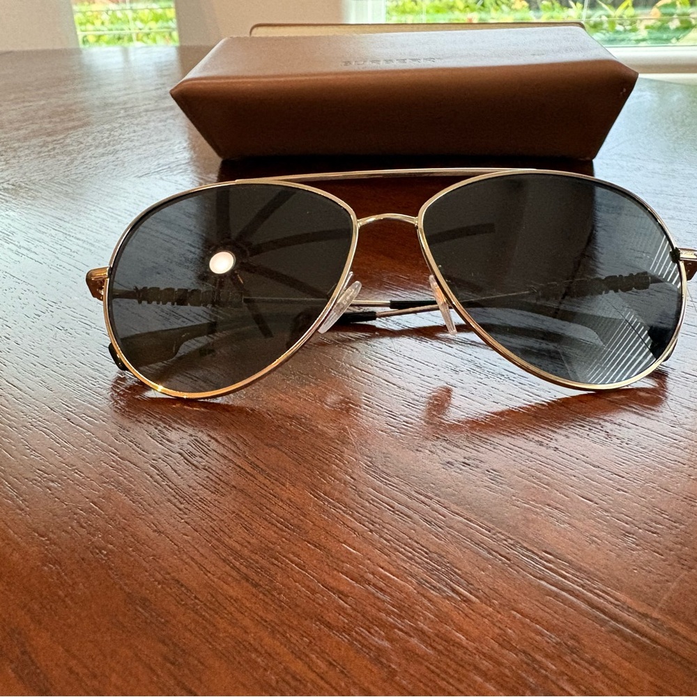 Burberry Black and Gold Aviator Sunglasses (like new)